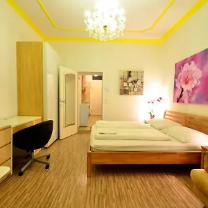 Ajo - Messe Flat - Self-check-in Apart Otel